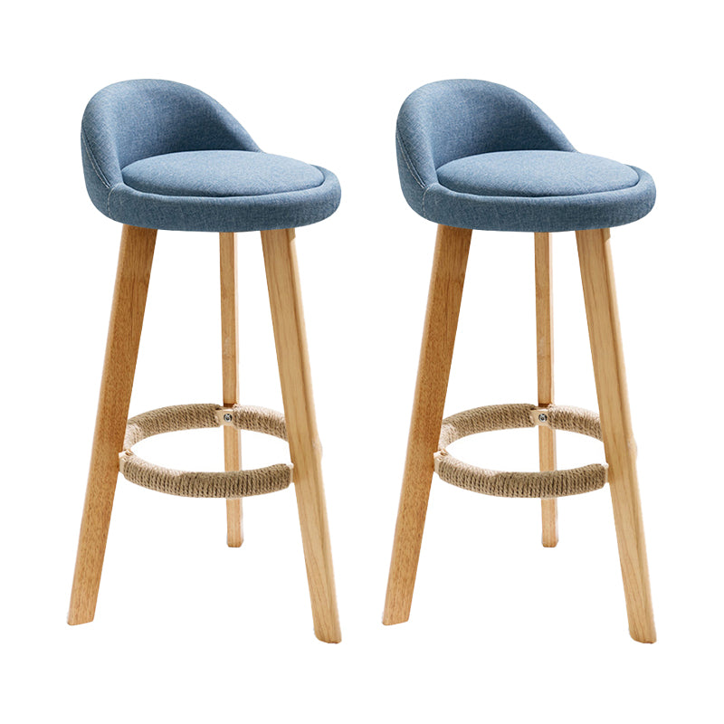 Taburete de bar con reposapiés de tela moderno, taburete redondo con respaldo bajo para interior con patas de madera