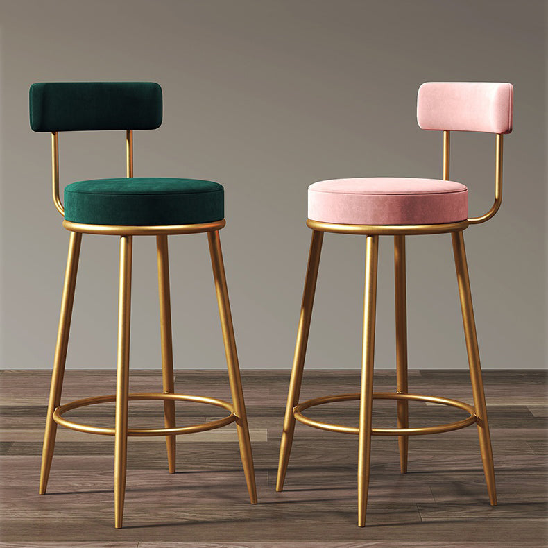 Taburete de bar con respaldo sin brazos Glam, taburete de bar para el hogar de hierro con cojín de terciopelo