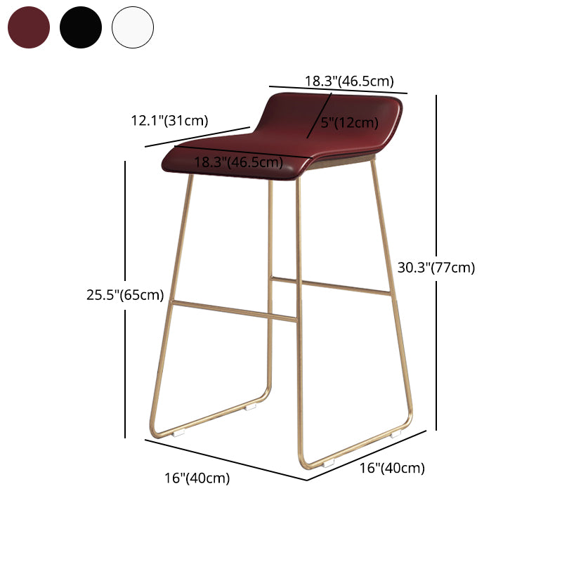 Taburete de bar redondo Glam, taburete de bar de cuero sin brazos con reposapiés, base de hierro