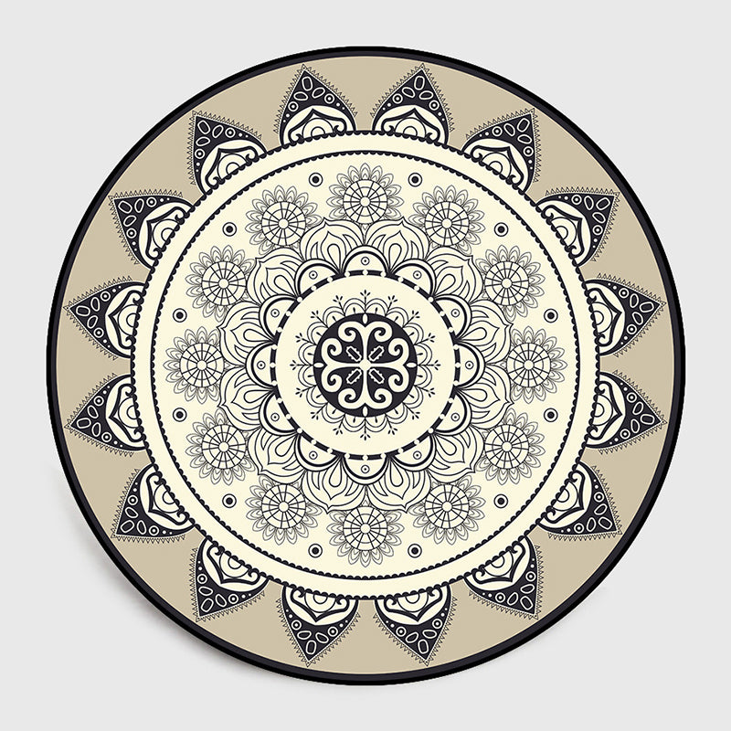 Traditional Area Rug Antique Pattern Polyester Area Carpet Non-Slip Backing Rug