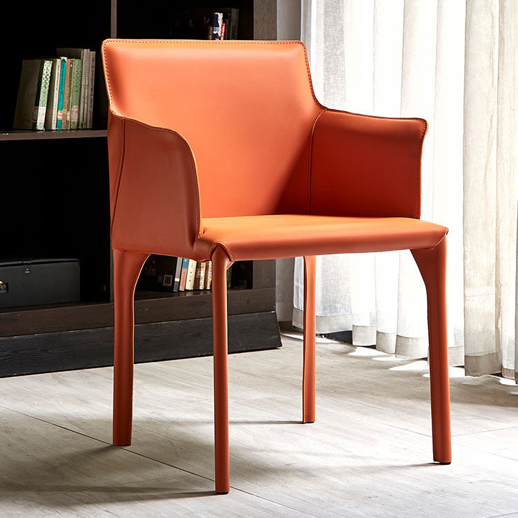 Comedor Silla de comedor contemporánea Silla con respaldo sólido de cuero con brazo