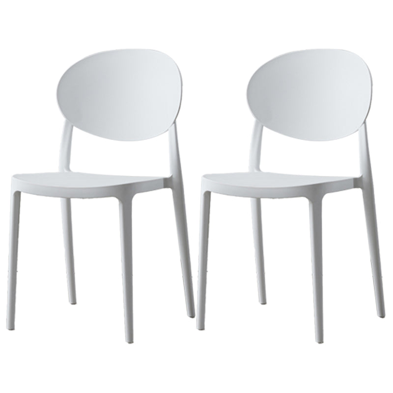 Silla de comedor de plástico escandinavo con respaldo abierto y acabado mate