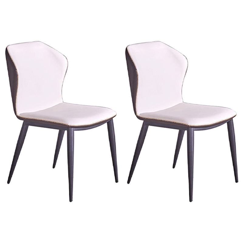 Silla moderna del comedor del metal Silla sin brazos Wingback para el restaurante
