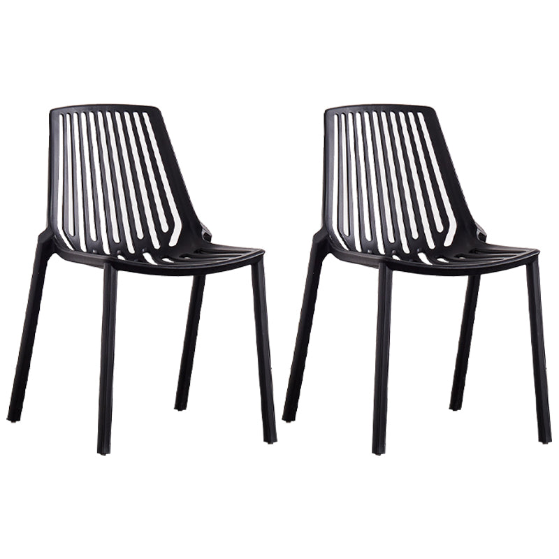 Chaise latérale en plastique contemporaine de restaurant finition mate chaise de salle à manger arrière à lattes
