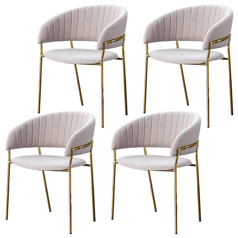 Scandinave Style Open Back Dining Catt Widing Couber Chaises de salle à manger avec des jambes dorées