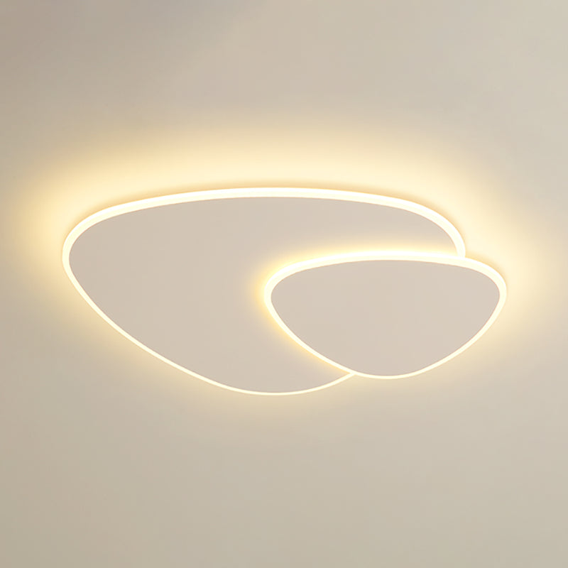 Plafonnier LED oblong blanc en fer forgé de style concis et moderne avec abat-jour en acrylique