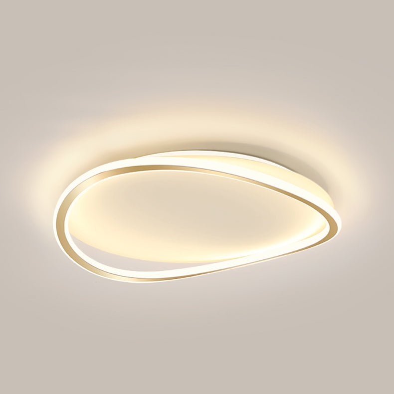 Plafonnier LED en acrylique doré, montage encastré linéaire en fer de simplicité moderne pour chambre à coucher