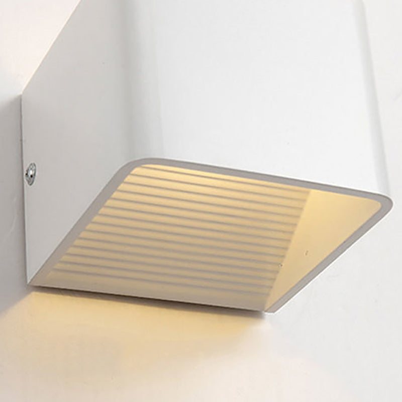 2-Lights Metal Wall Lighting Modern Style Square Shape Wall Mount Light Fixture