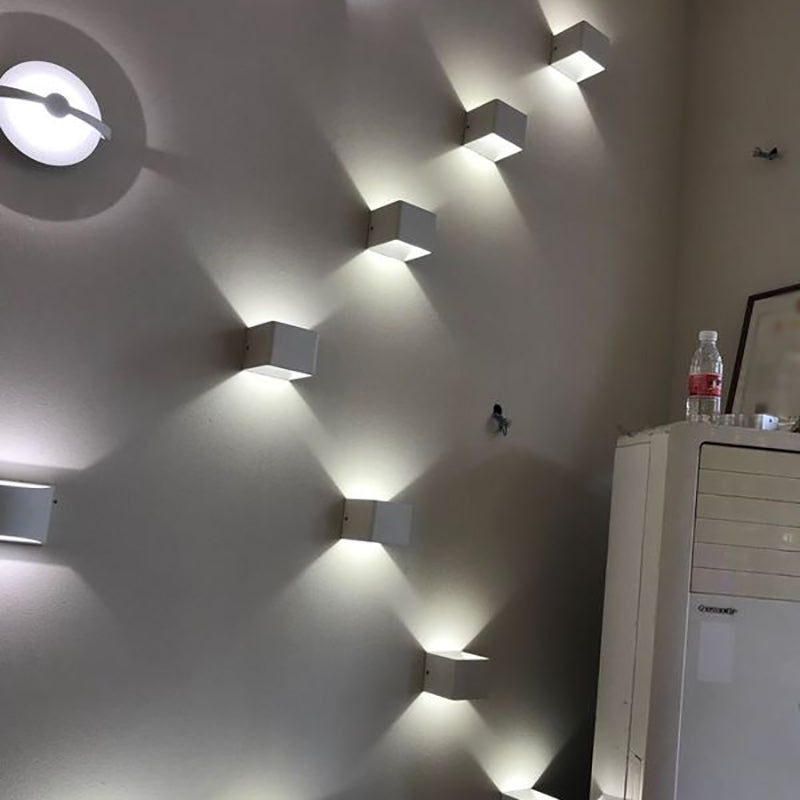 2-Lights Metal Wall Lighting Modern Style Square Shape Wall Mount Light Fixture