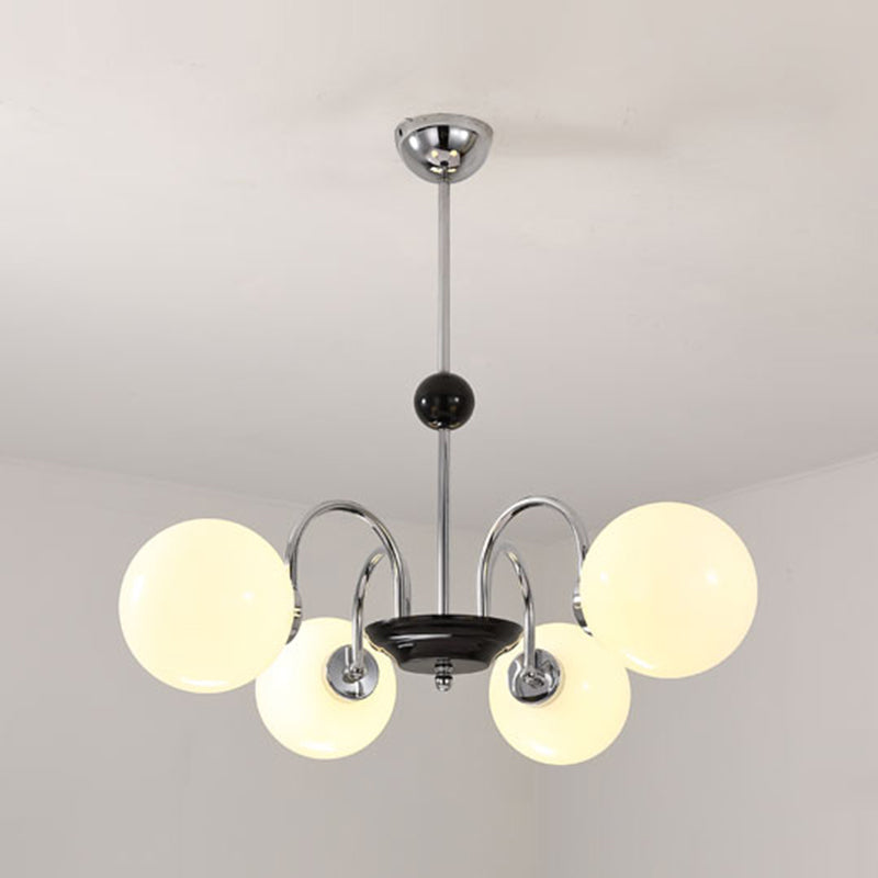 Luminaires de lustre en métal.