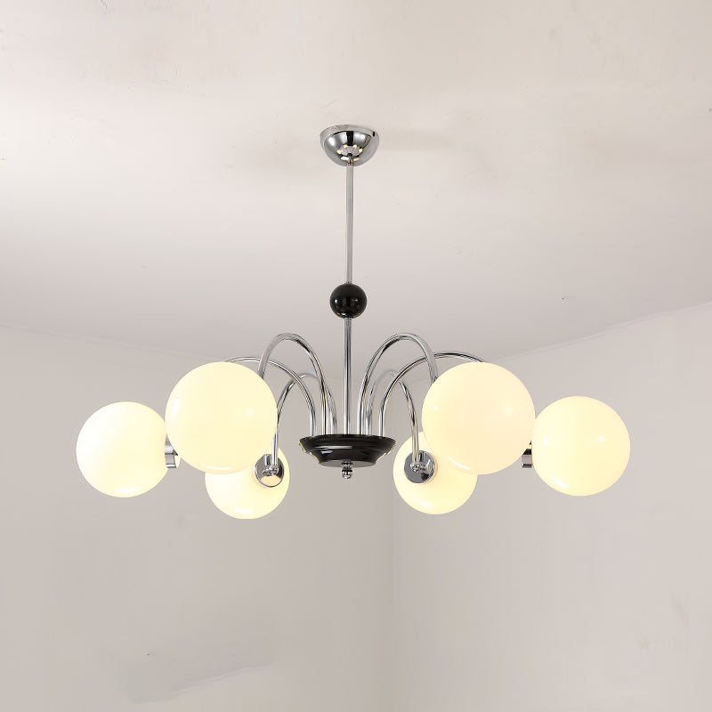 Luminaires de lustre en métal.