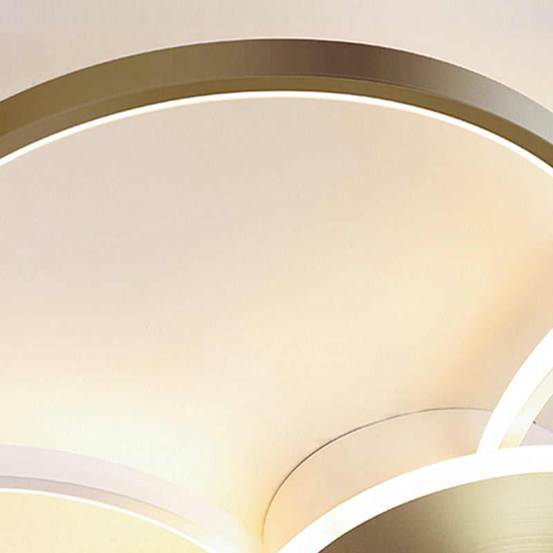 Plafonnier LED multi-anneaux encastré simple pour salon