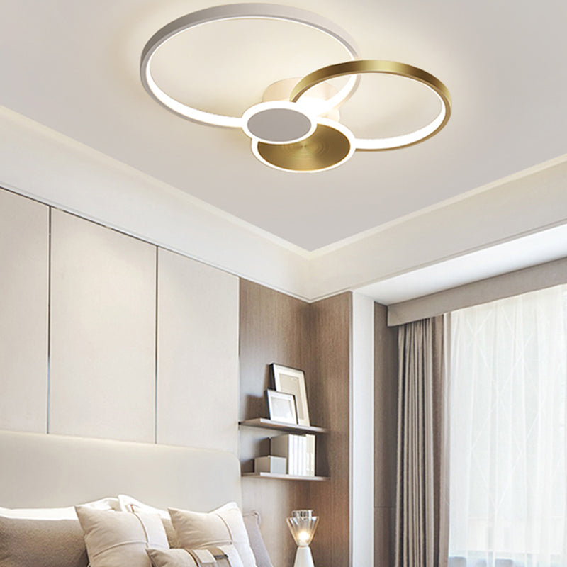 Plafonnier LED multi-anneaux encastré simple pour salon