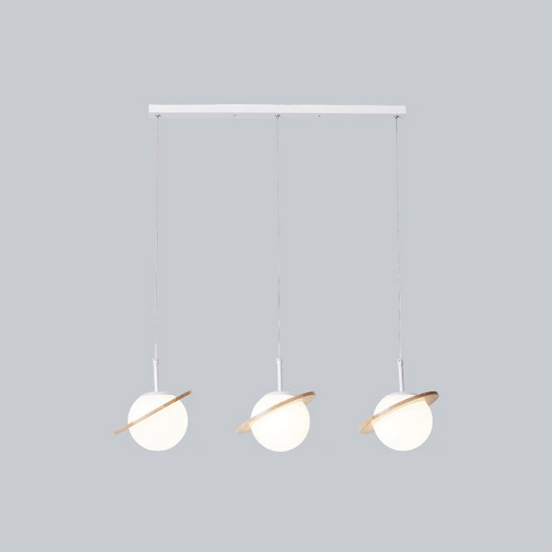 Houten hangende verlichtingsarmaturen Globe Noordse suspensielamp met witte glazen schaduw