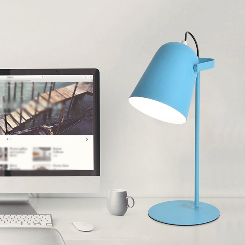 Lampada da tavolo Macaron Style Nordic Light moderno scrivania per studiare la stanza dei bambini