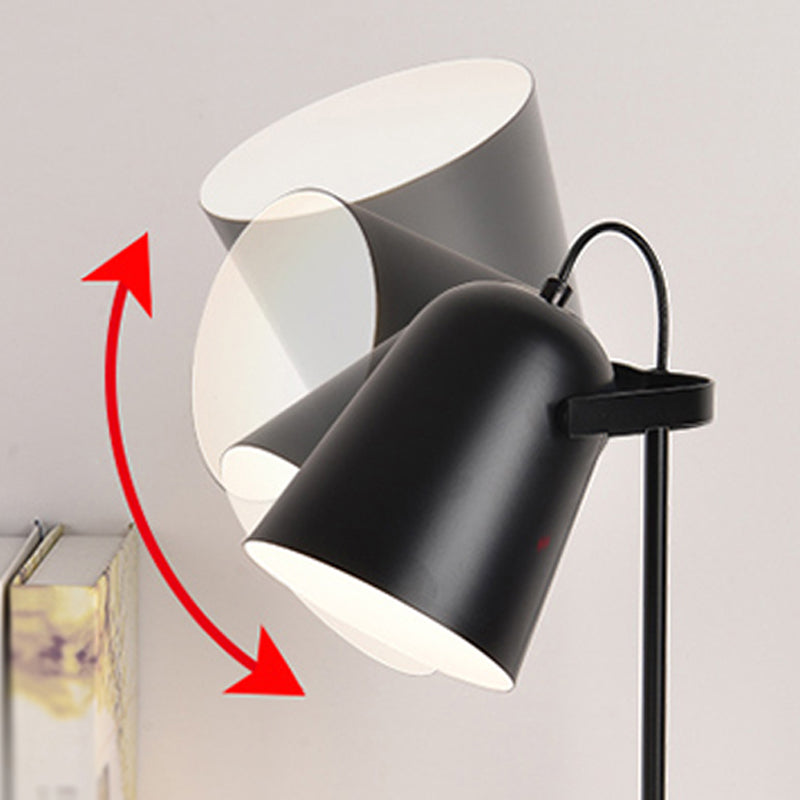 Lampada da tavolo Macaron Style Nordic Light moderno scrivania per studiare la stanza dei bambini