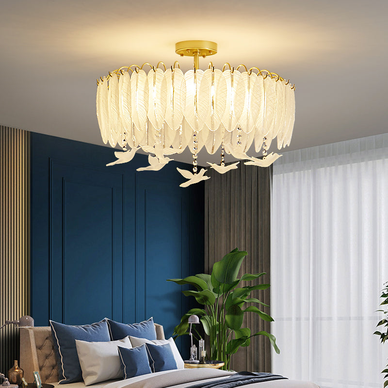 Plafonnier de forme ronde moderne en fer avec abat-jour en verre pour chambre