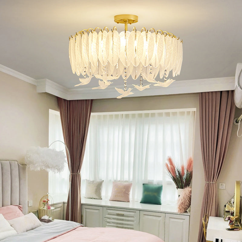 Plafonnier de forme ronde moderne en fer avec abat-jour en verre pour chambre