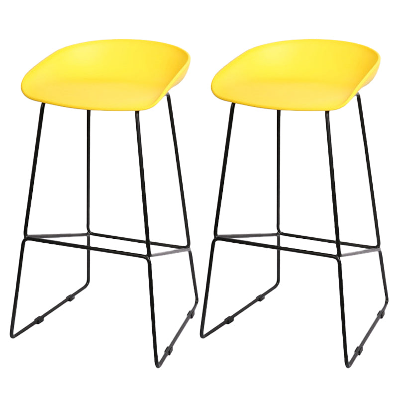 Industrial Indoor Barstool Iron Simple Tall Stool with Plastic Seat