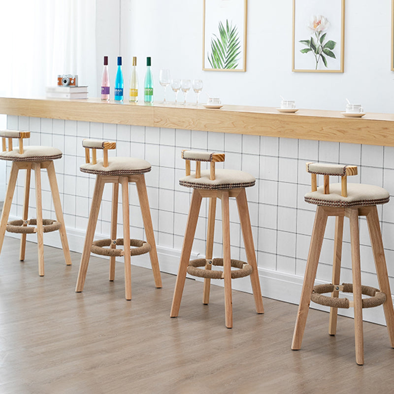 Taburetes escandinavos de madera natural para mostrador, taburetes de bar con respaldo bajo y reposapiés