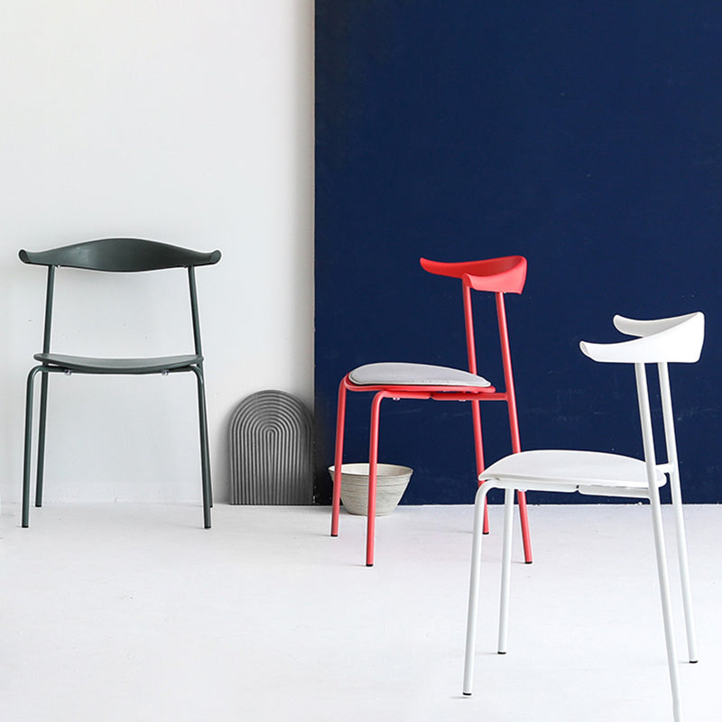 Chaises latérales de salle à manger industrielles à dossier ouvert, finition mate, sans bras