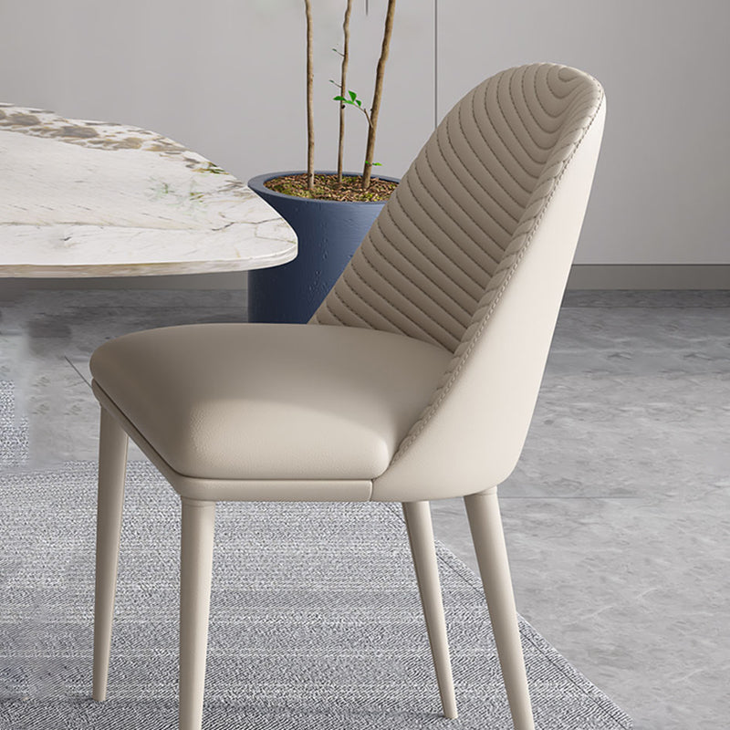 Chaises de salle à manger en cuir de chaise à dossier solide sans accoudoirs de style contemporain pour la cuisine
