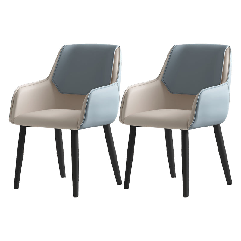 Sillones de comedor de cuero Sillas tapizadas con brazos con respaldo macizo y patas negras