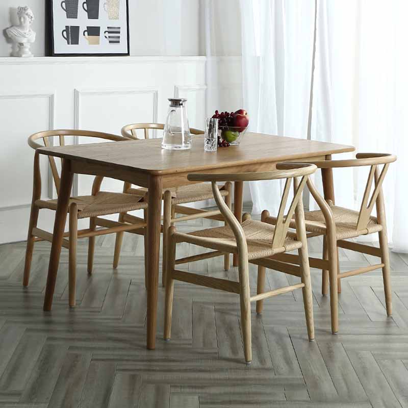 Silla de comedor de madera maciza natural contemporánea con brazo Wishbone para restaurante