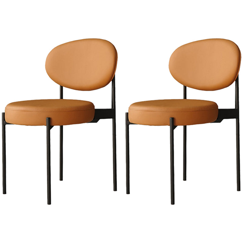 Silla lateral con respaldo abierto para restaurante moderno, silla de comedor de cuero PU con patas negras