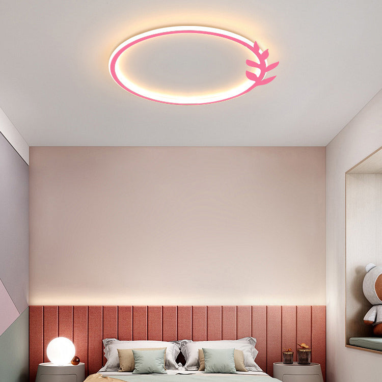 Metal Circle Flush Mount Light Fixture Modern Style LED Ceiling Mount Light