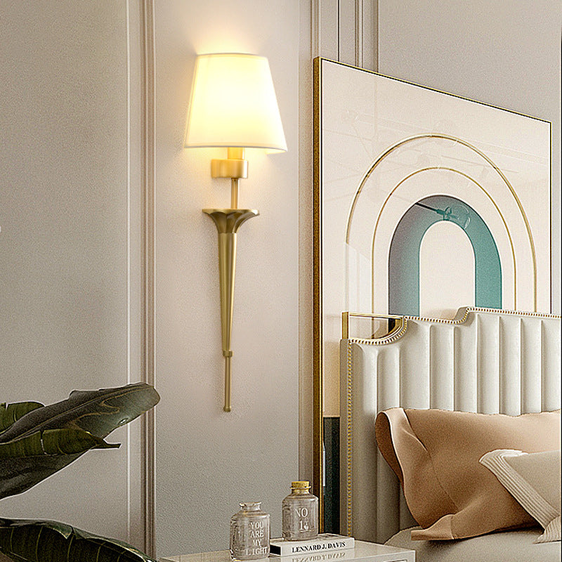 American Messing Wandleuchte Gold 1 Lichtwandlicht mit natürlicher Sackleinen für Schlafzimmer