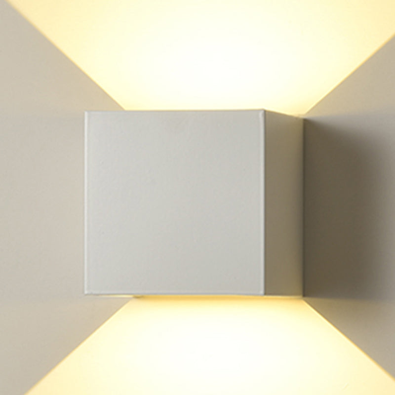 Simplicité Éclairage mural à LED Pince d'éclairage mural carré avec nuance en métal