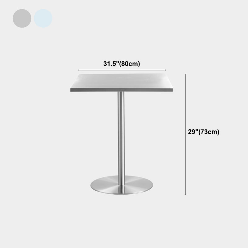 Mesa de comedor industrial de la base tulipan