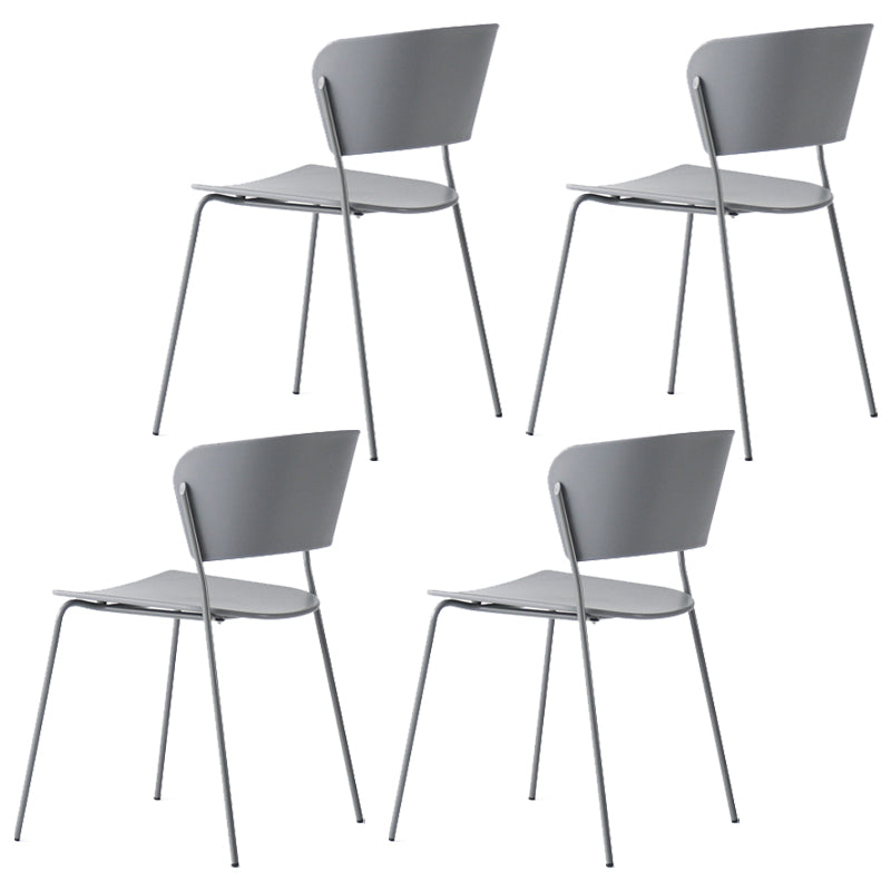 Chaises de salle à manger empilables sans accoudoirs, chaises de salle à manger d'intérieur avec pieds en métal