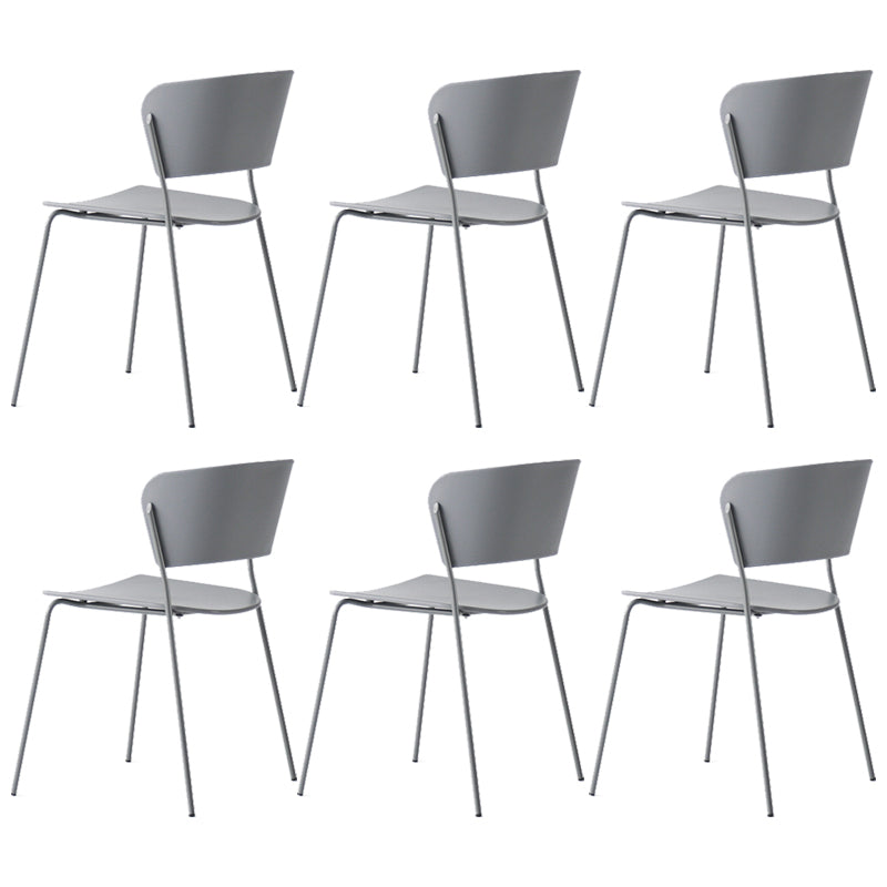 Chaises de salle à manger empilables sans accoudoirs, chaises de salle à manger d'intérieur avec pieds en métal