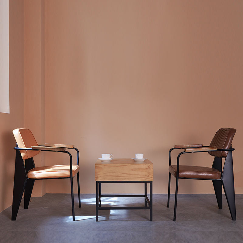 Les chaises de salle à manger en cuir de style industriel ouvrent les chaises latérales de salle à manger tapissées par dos