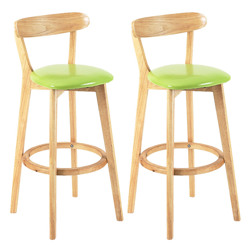Moderner skandinavischer 27,95-Barhocker mit rundem Sitz und Holzsockel