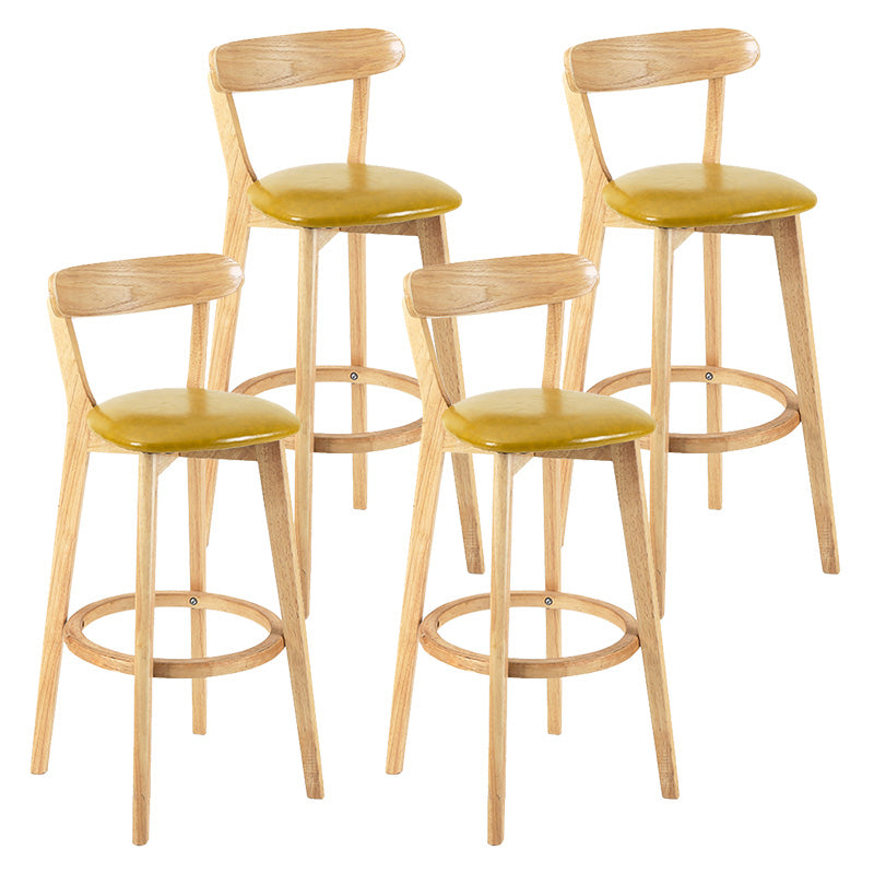 Moderner skandinavischer 27,95-Barhocker mit rundem Sitz und Holzsockel