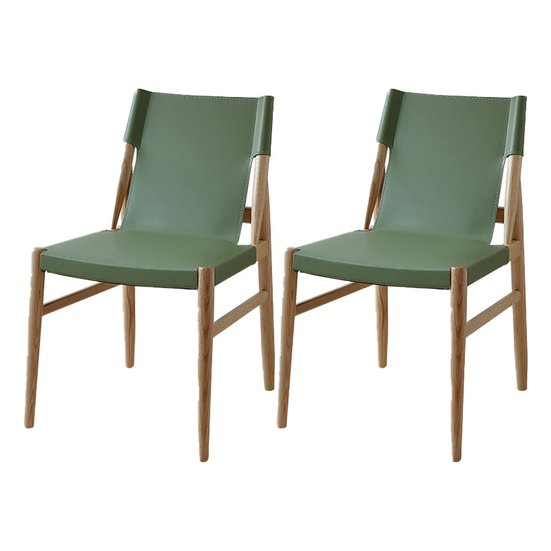 Silla de comedor marrón de cuero de silla lateral con respaldo sólido de restaurante de estilo diseñador