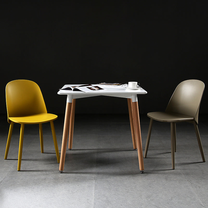 Mesa de comedor cuadrada industrial Mesa de comedor de madera con 4 patas para comedor