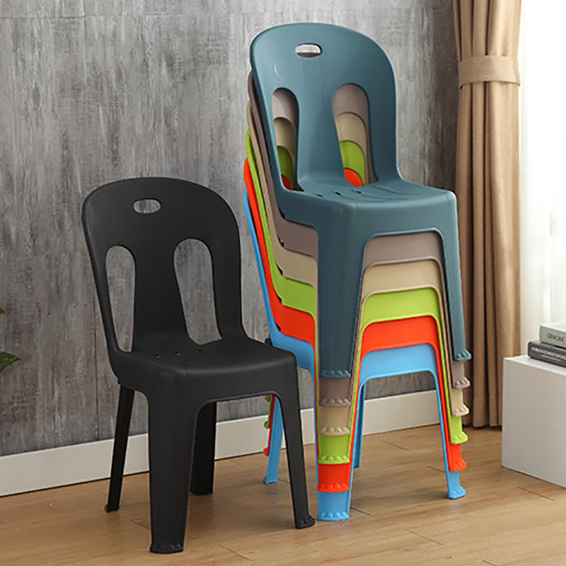 Modern design Plastic armloze eetstoelen stoelen Slat achter zijstoelen voor thuisgebruik