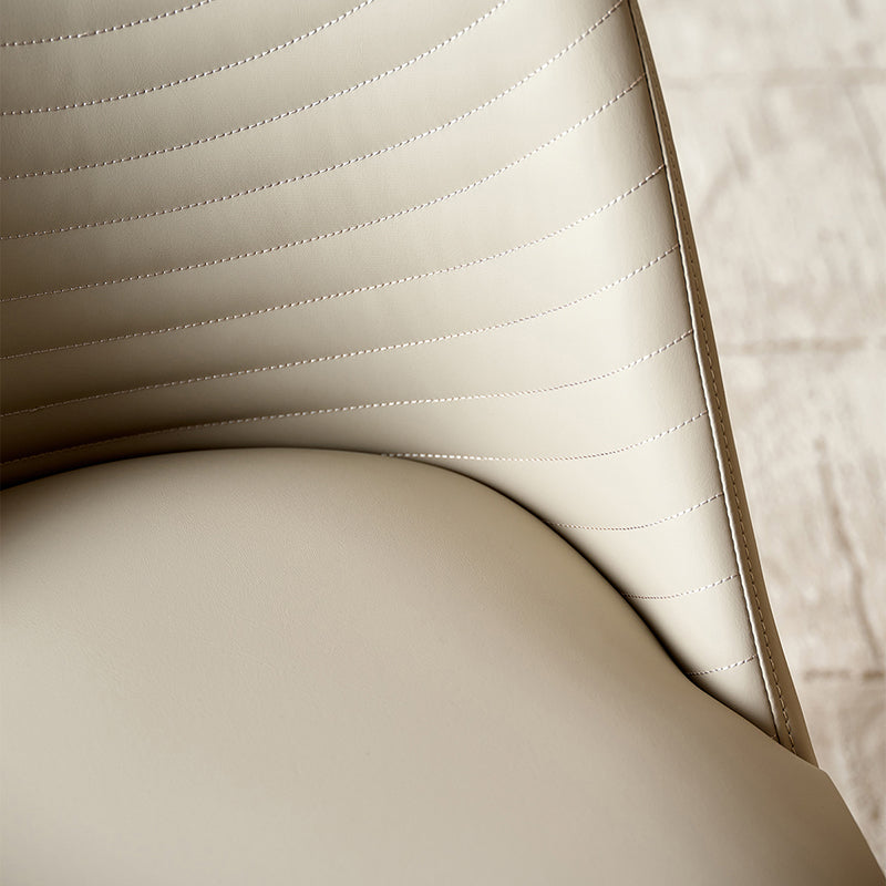 Sillas de comedor de cuero contemporáneas Silla de comedor con respaldo sólido sin brazos para cocina