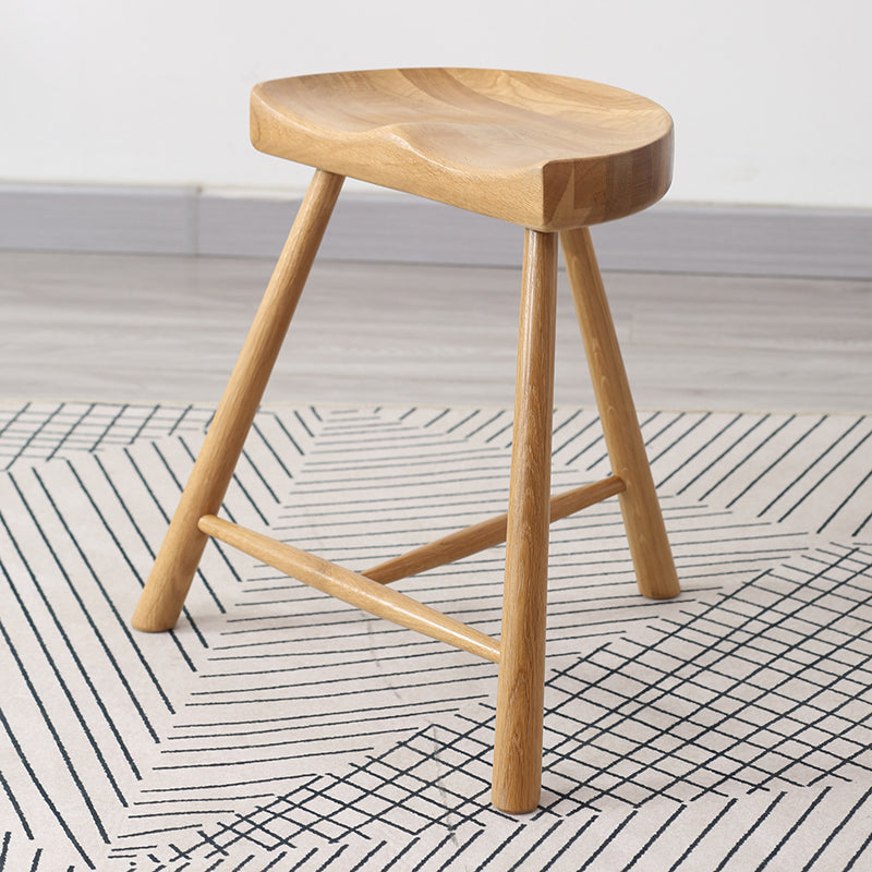 Taburete de bar contemporáneo, taburete de bar de madera clara sin respaldo con reposapiés