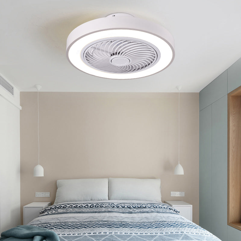 Nordische Metall Deckenventilator 1-Kopf-Flush-Halterungs-Leuchten mit ABS-Lüfterklinge
