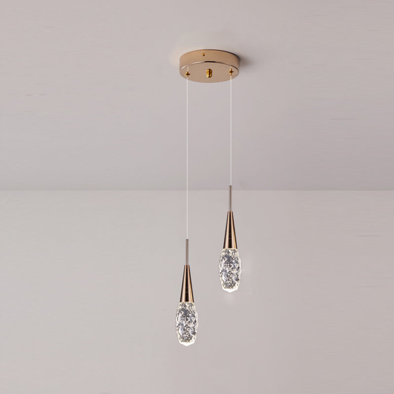 Lumières suspendues de ménage minimaliste