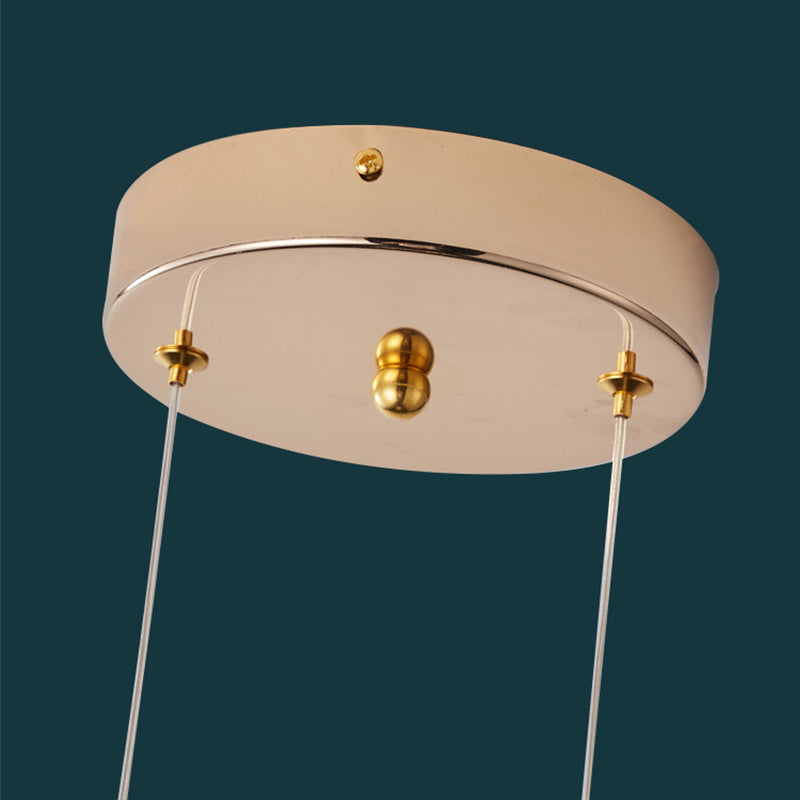 Lumières suspendues de ménage minimaliste