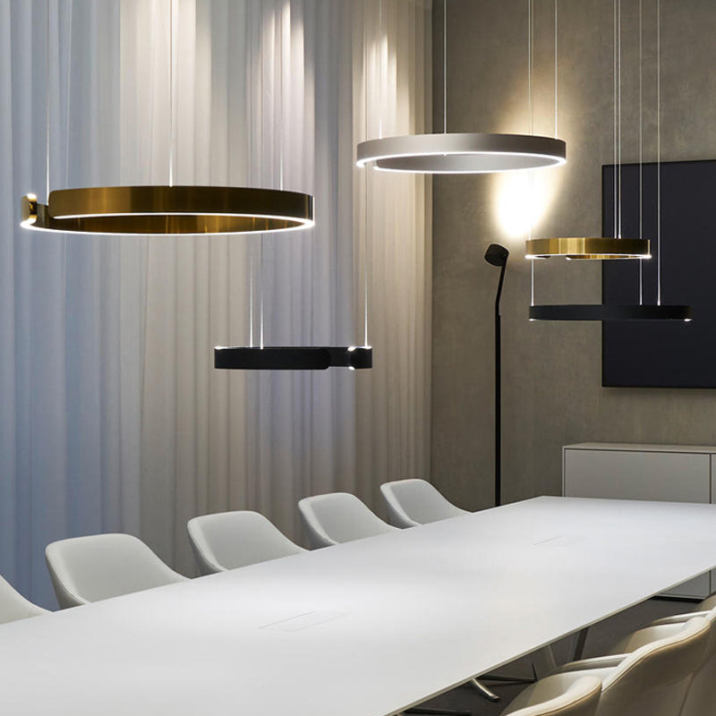 Éclairage de suspension ronde Amélioration de lad hanging LED postmoderne pour salle à manger