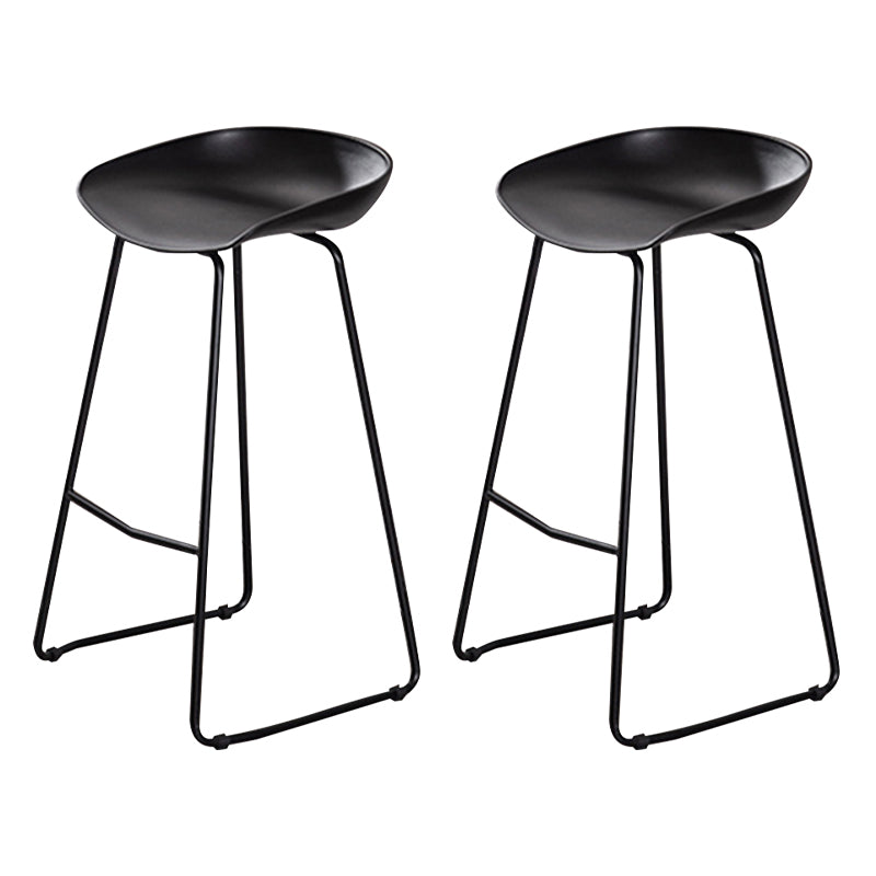 Modern Style Metal Low Back and Strap Pedal Bar Stool 30-inch Coffee Shop Bar Stool