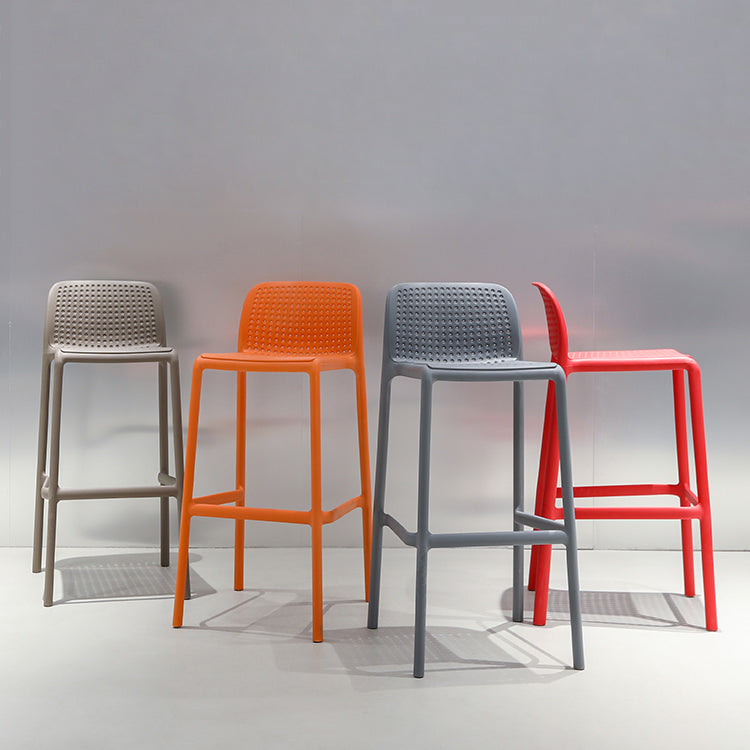 Moderno sgabello da bar in plastica da bar di plastica con sedile in plastica