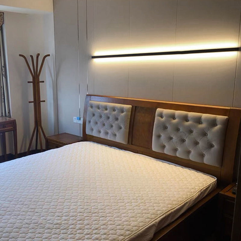 1 Light Linear Shape Wall Light Modern Style Metal Wall Sconce Lighting in Black